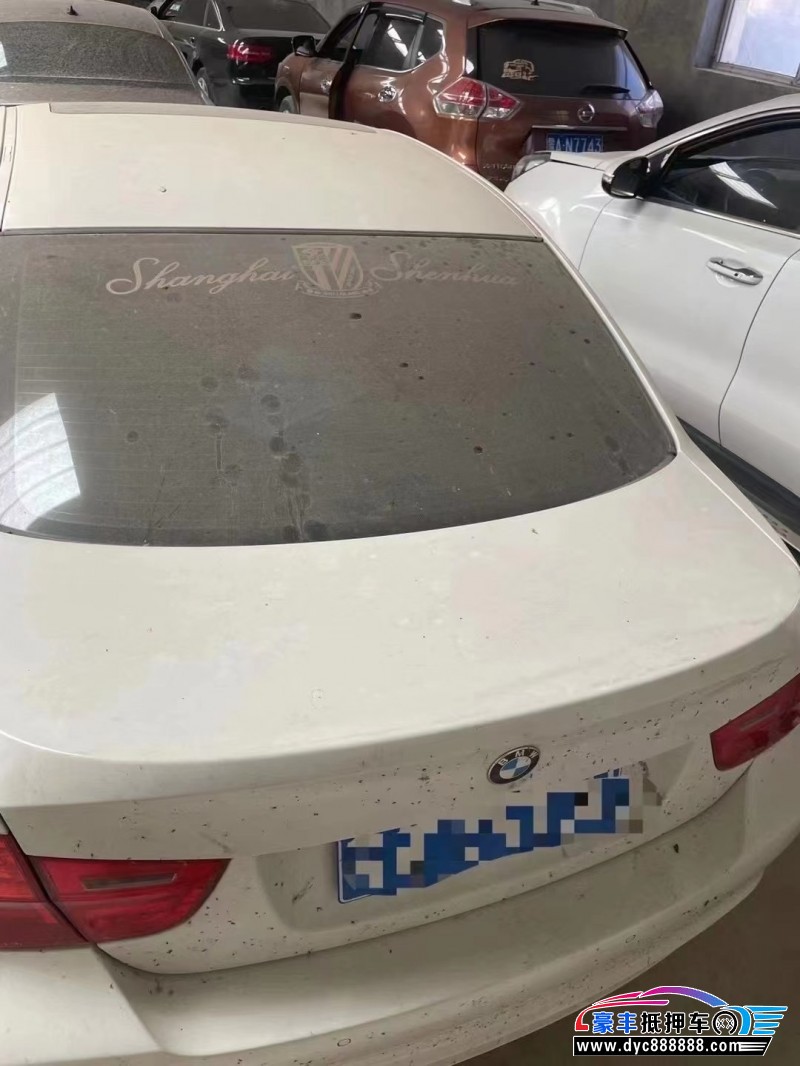 12年宝马3系轿车抵押车出售