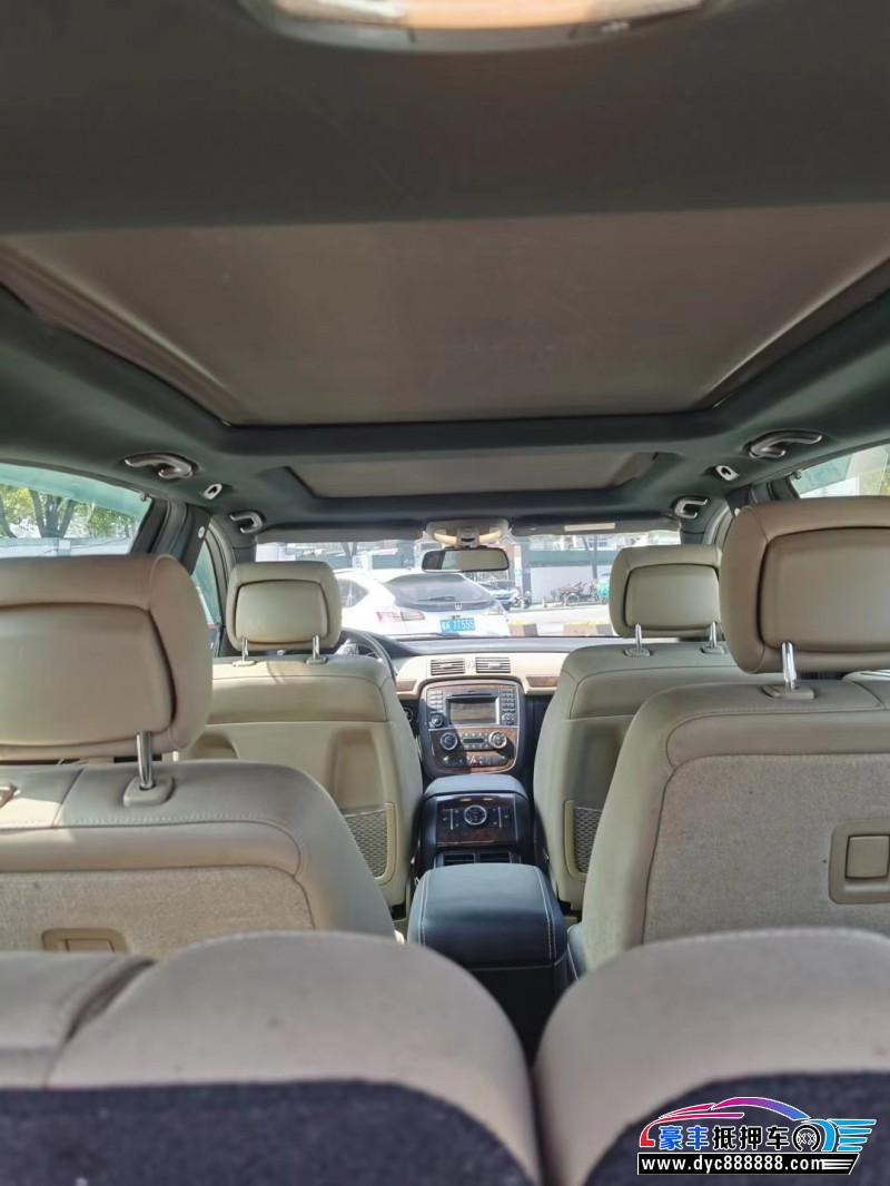 14年奔驰R级MPV抵押车出售