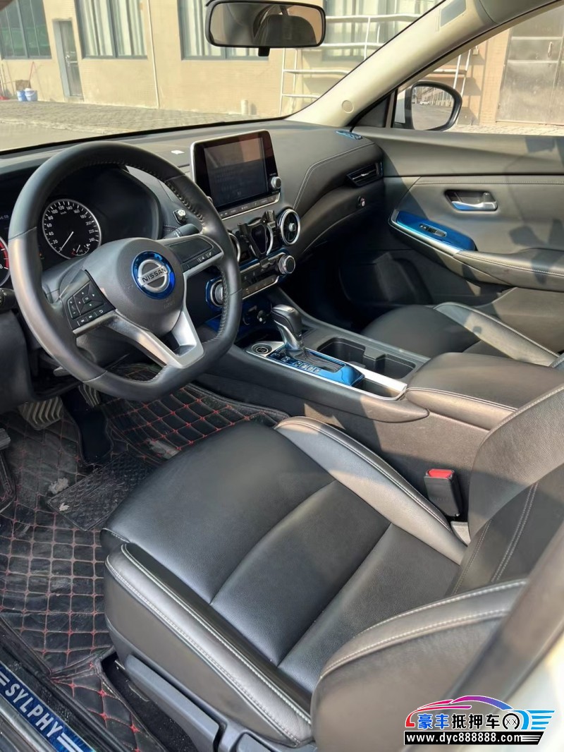 19年日产轩逸轿车抵押车出售