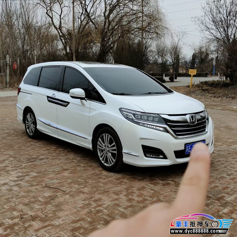 16年本田艾力绅轿车抵押车出售