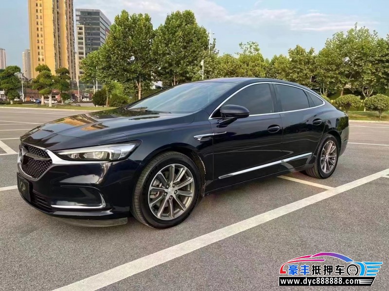 20年别克君越轿车抵押车出售