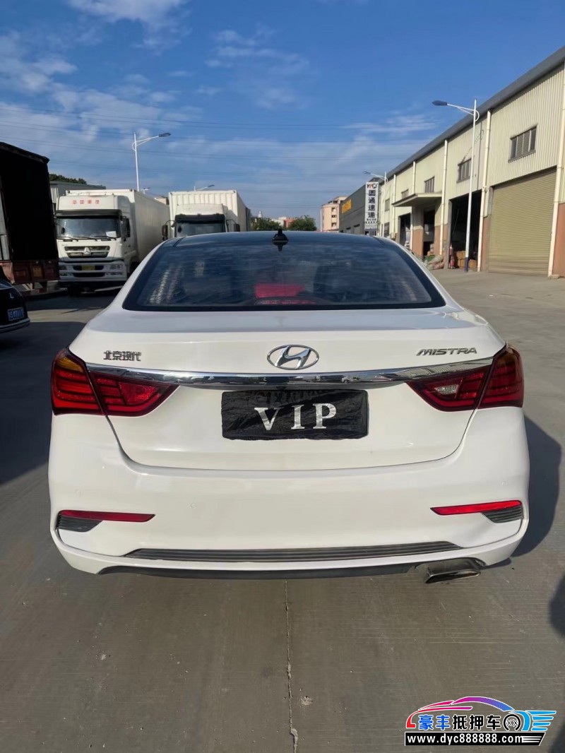 17年现代名图轿车抵押车出售