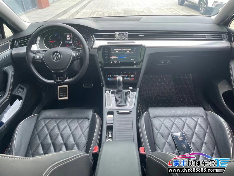 21年大众迈腾轿车抵押车出售