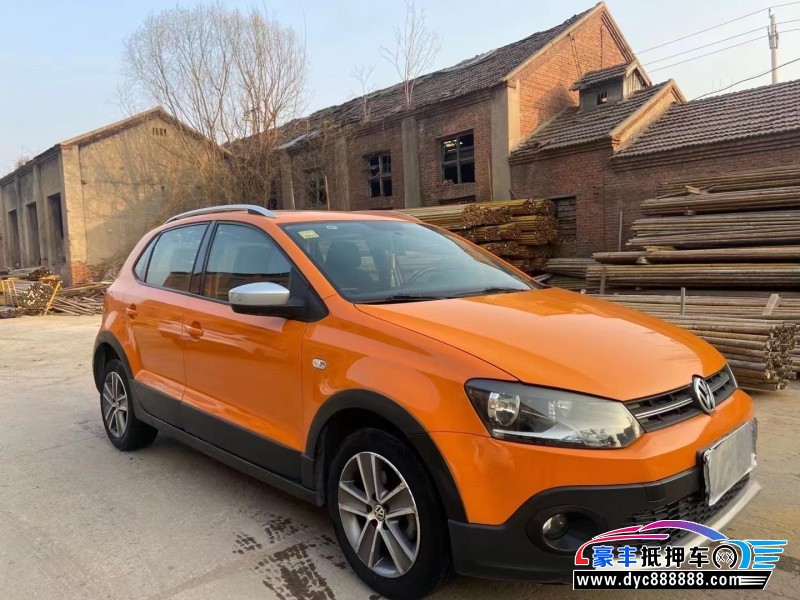 13年大众polo轿车抵押车出售