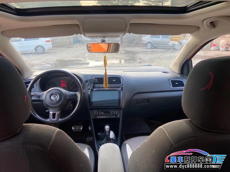 13年大众polo轿车抵押车出售