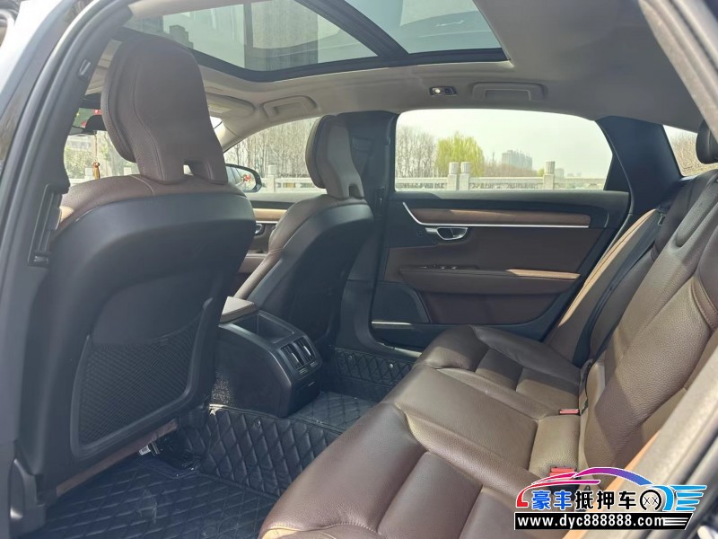 19年沃尔沃S90轿车抵押车出售