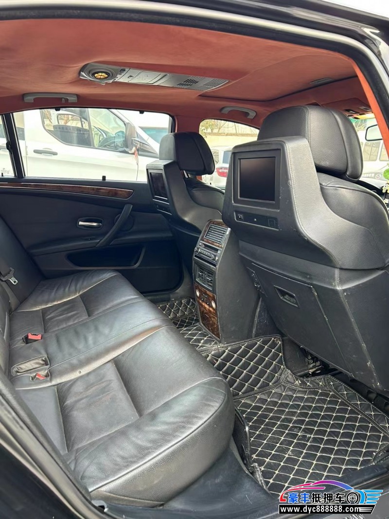 10年宝马5系轿车抵押车出售