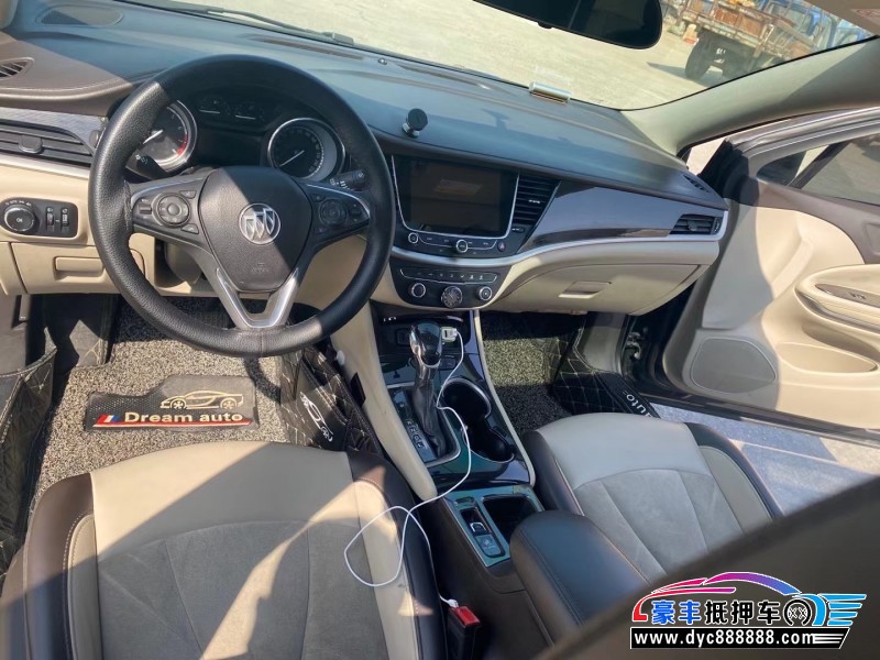 17年别克威朗轿车抵押车出售