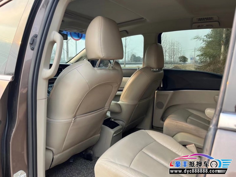 17年别克GL8SUV抵押车出售