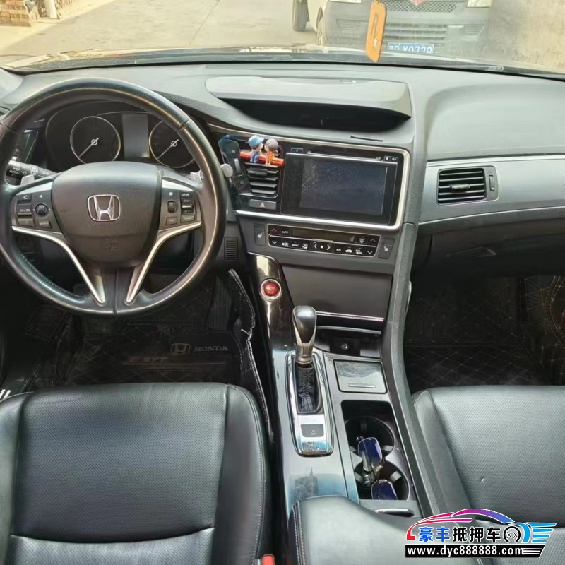 16年本田思铂睿轿车抵押车出售