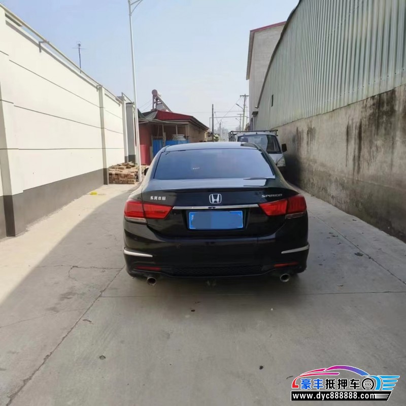 16年本田思铂睿轿车抵押车出售