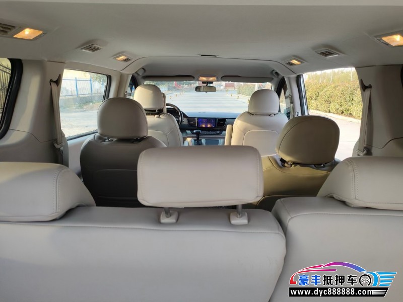 15年上汽大通G10SUV抵押车出售