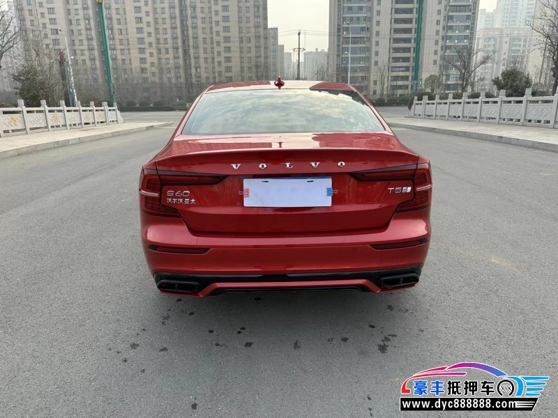 20年沃尔沃S60轿车抵押车出售