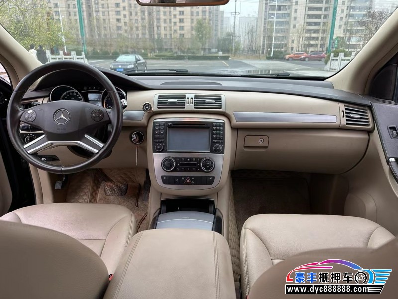 13年奔驰RSUV抵押车出售