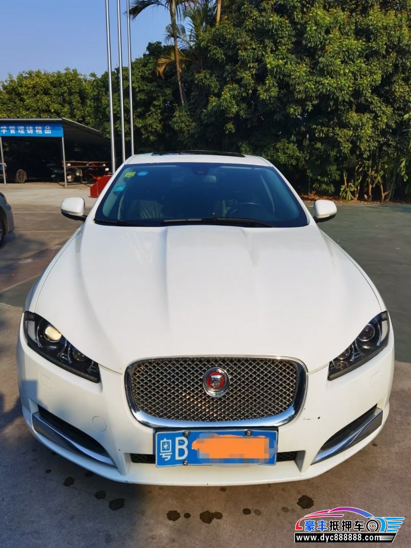14年捷豹XF轿车抵押车出售