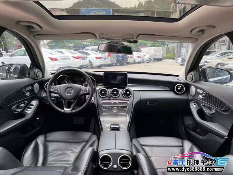 17年奔驰C轿车抵押车出售