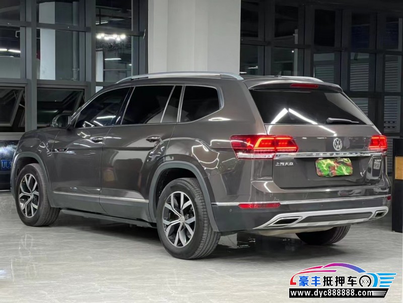 18年大众途昂轿车抵押车出售