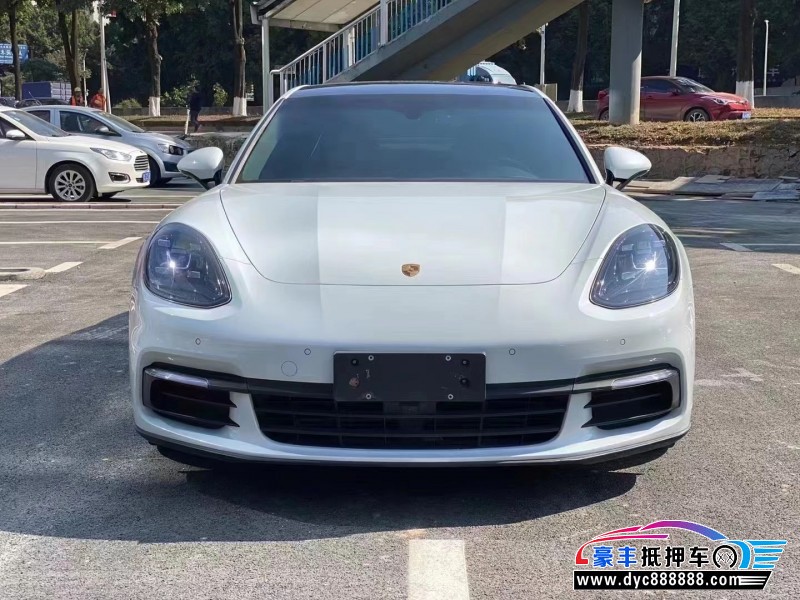 19年保时捷帕纳梅拉轿车抵押车出售