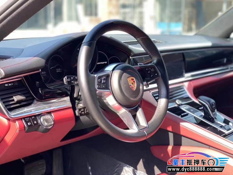 19年保时捷帕纳梅拉轿车抵押车出售