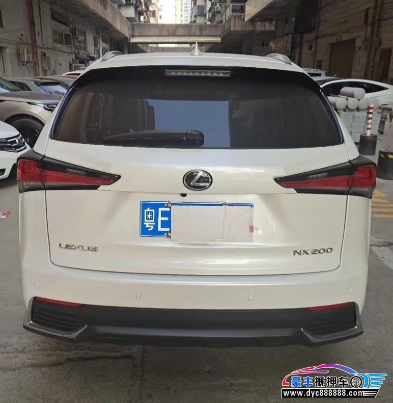 21年雷克萨斯NX轿车抵押车出售