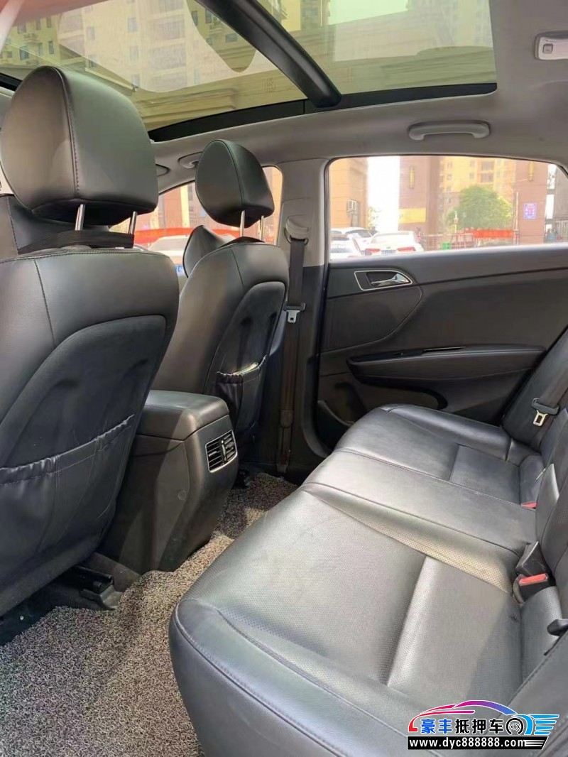 18年现代名图轿车抵押车出售