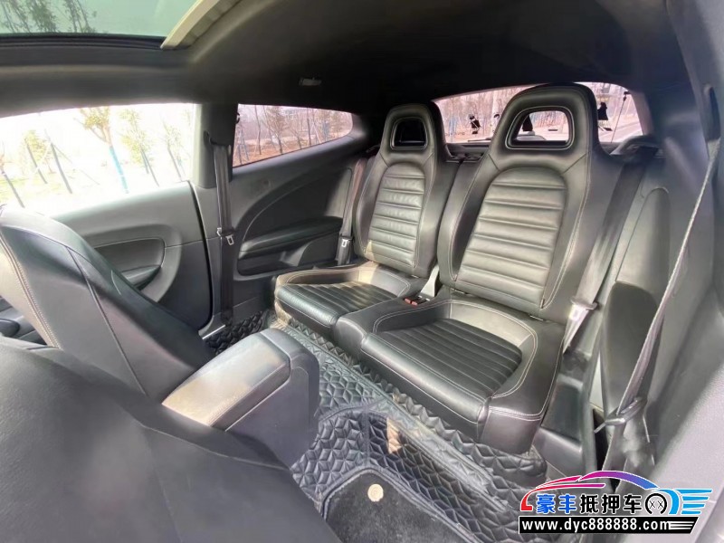 14年大众尚酷轿车抵押车出售