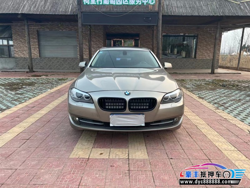 10年宝马5系轿车抵押车出售