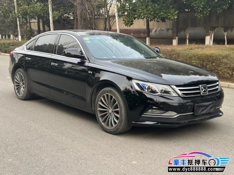 18年众泰Z700轿车抵押车出售