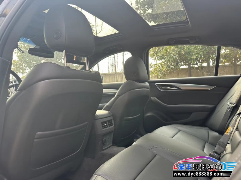 22年凯迪拉克CT5轿车抵押车出售