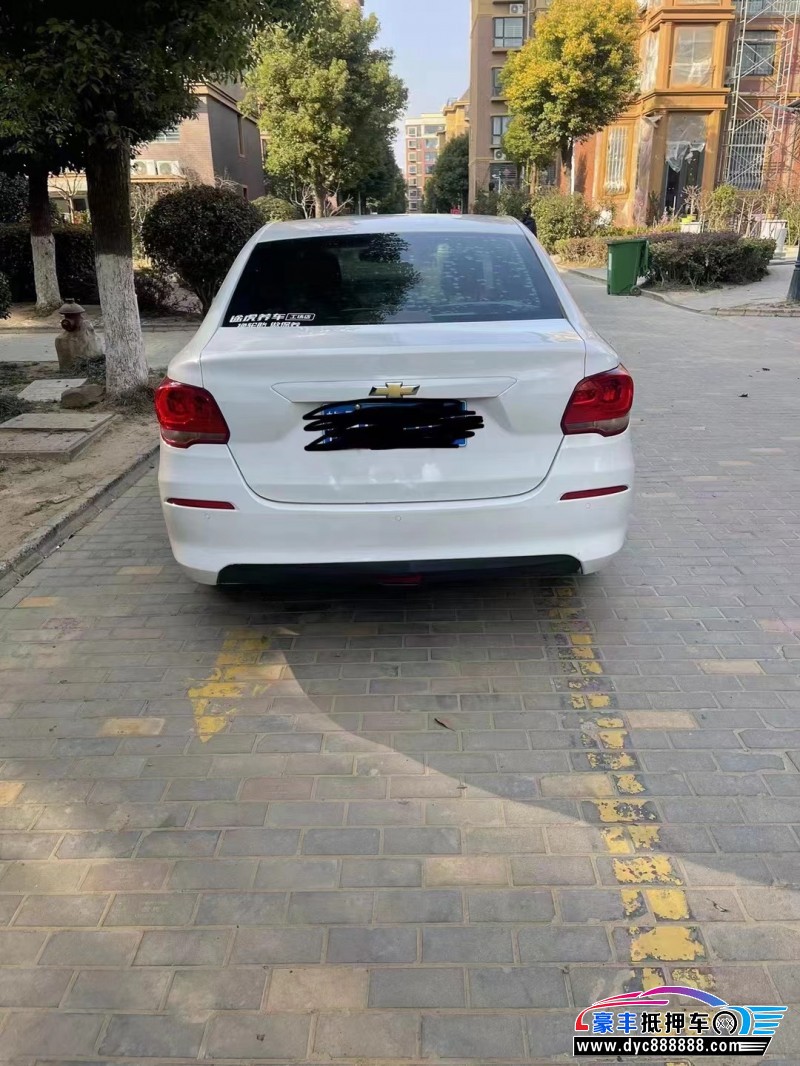 18年雪佛兰科沃兹轿车抵押车出售