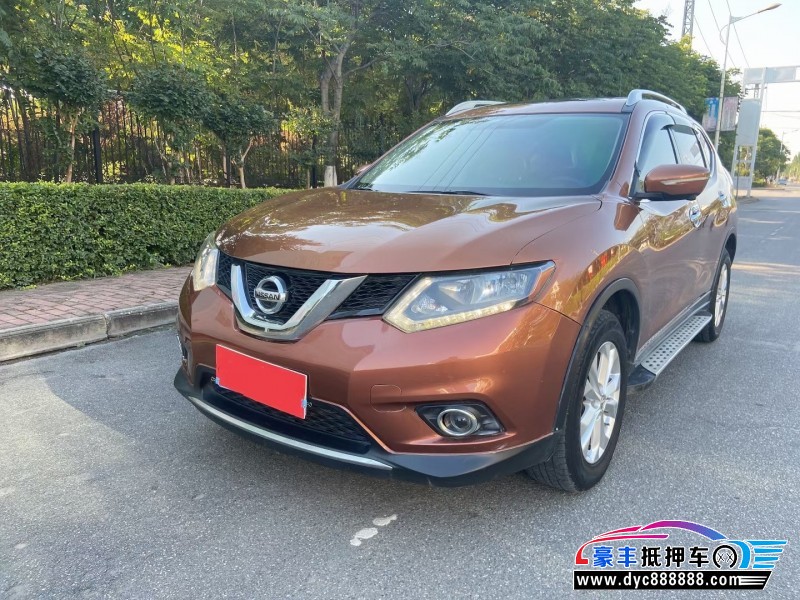 15年日产奇骏SUV抵押车出售