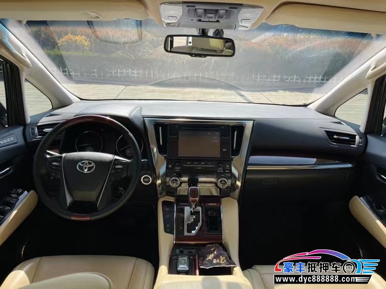 17年丰田埃尔法SUV抵押车出售