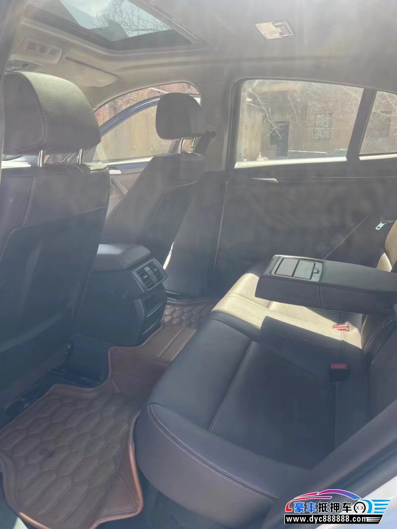 14年宝马X4SUV抵押车出售