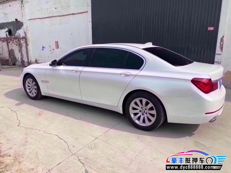 14年宝马7系轿车抵押车出售