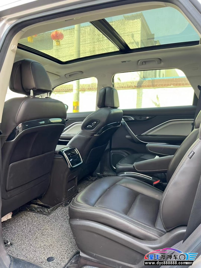 19年吉利嘉际轿车抵押车出售