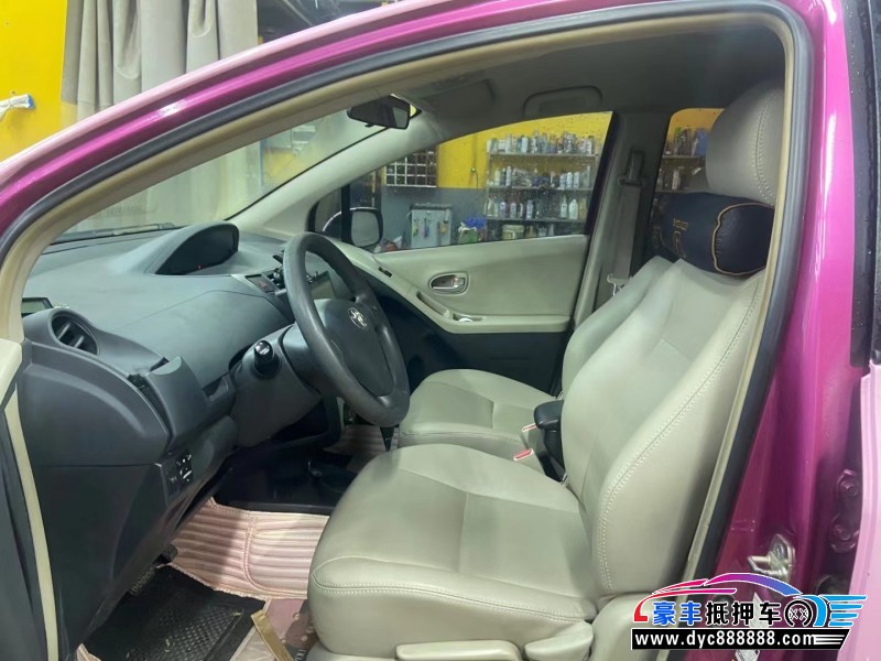 08年丰田雅力士SUV抵押车出售