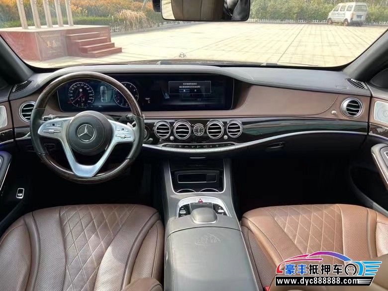 19年奔驰迈巴赫S级轿车抵押车出售