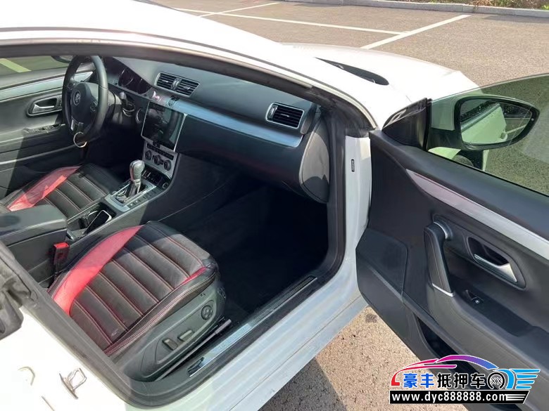 18年大众CC轿车抵押车出售