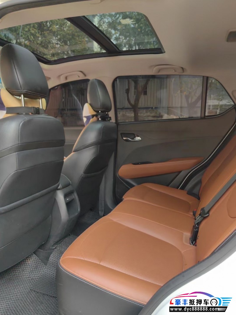 17年宝骏510轿车抵押车出售