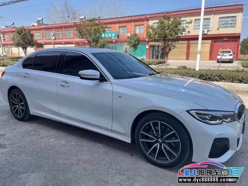 22年宝马3系轿车抵押车出售