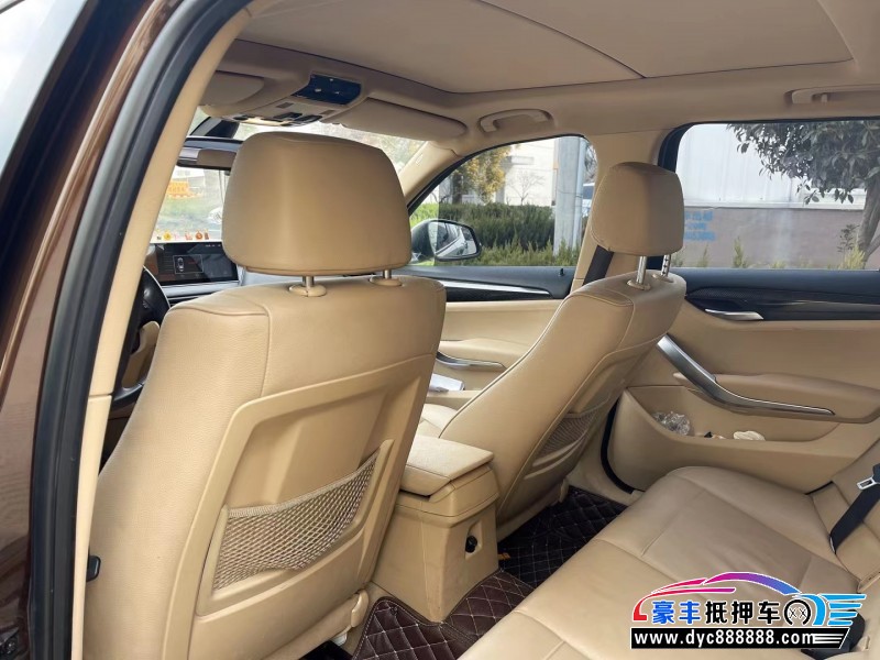 14年宝马X1轿车抵押车出售