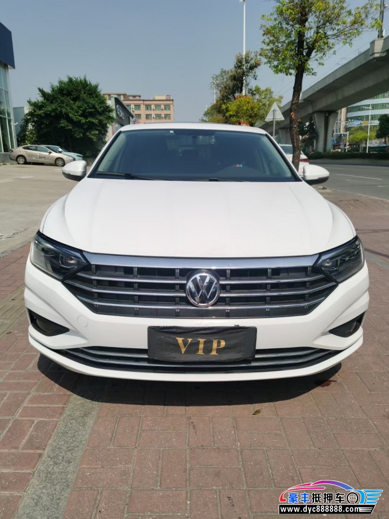 20年大众速腾轿车抵押车出售