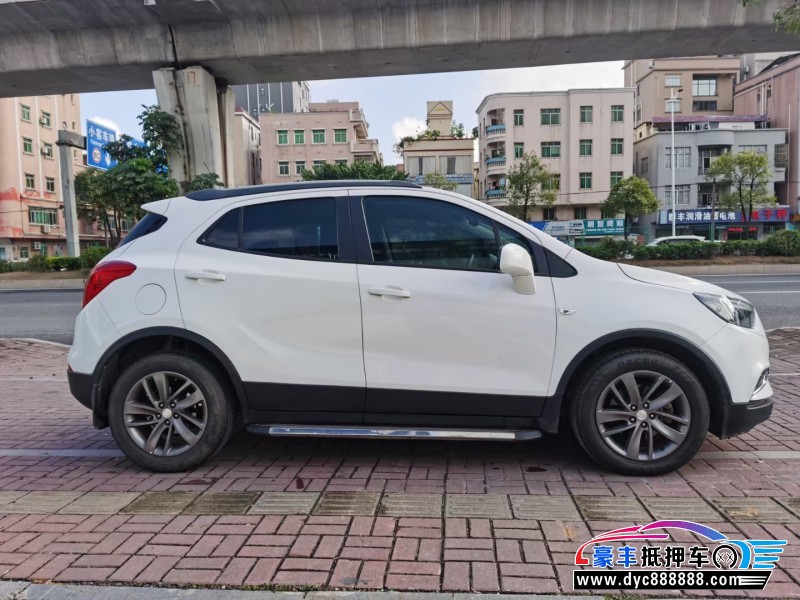 17年别克昂科拉轿车抵押车出售