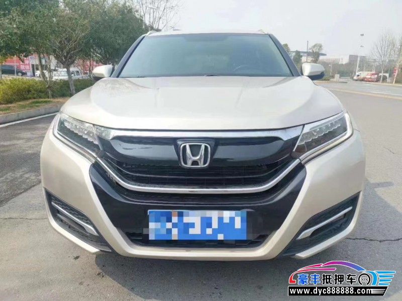 18年本田UR-V轿车抵押车出售