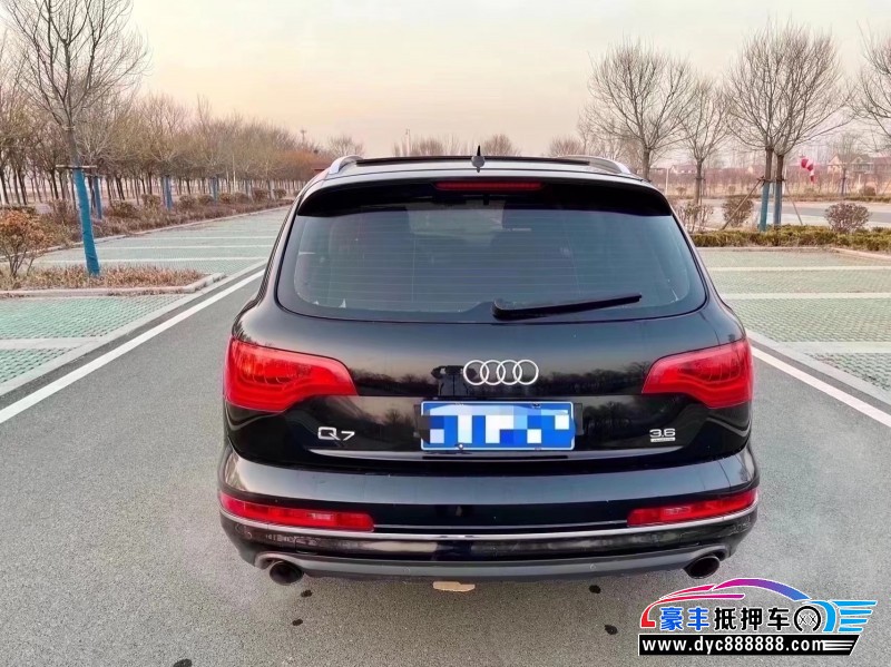 10年奥迪Q7轿车抵押车出售