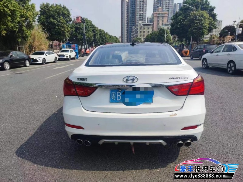 14年现代名图轿车抵押车出售