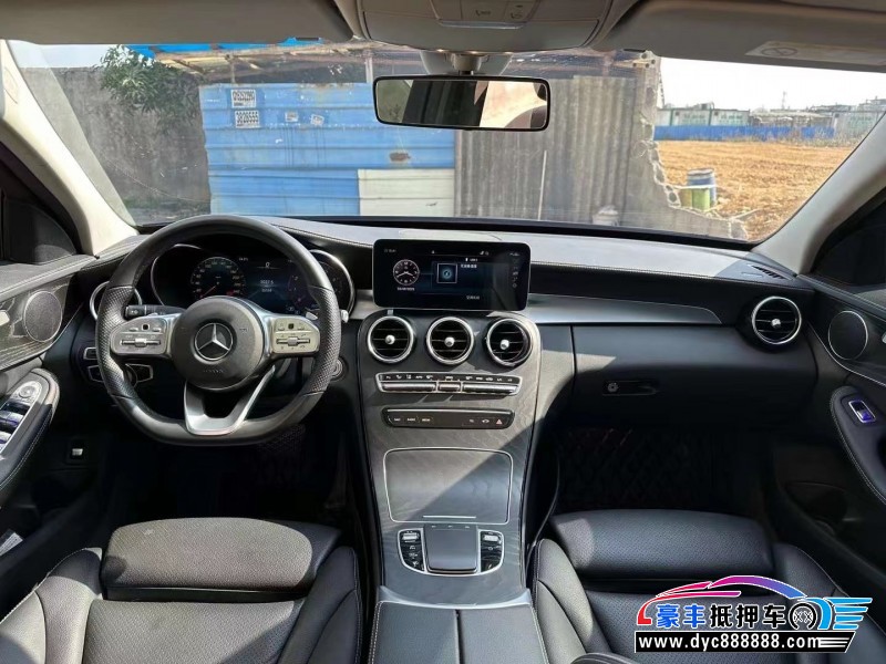 21年奔驰C轿车抵押车出售