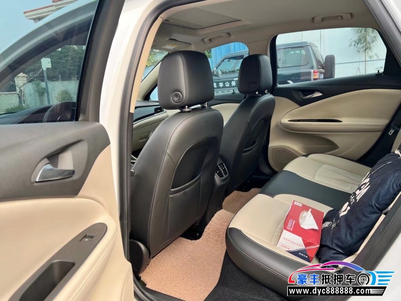 18年别克威朗轿车抵押车出售