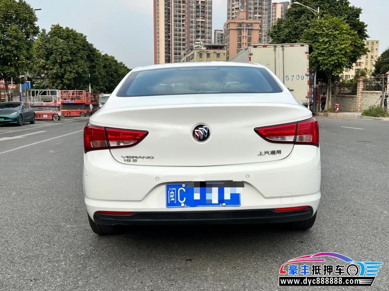 18年别克威朗轿车抵押车出售