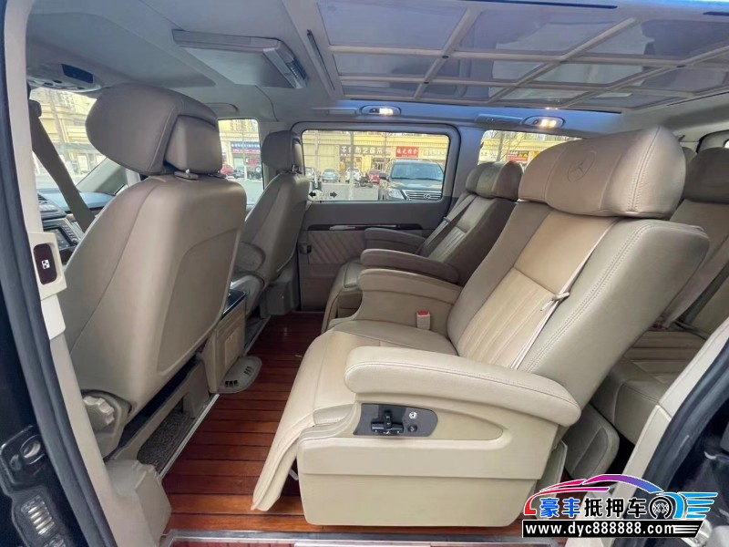 14年奔驰唯雅诺MPV抵押车出售